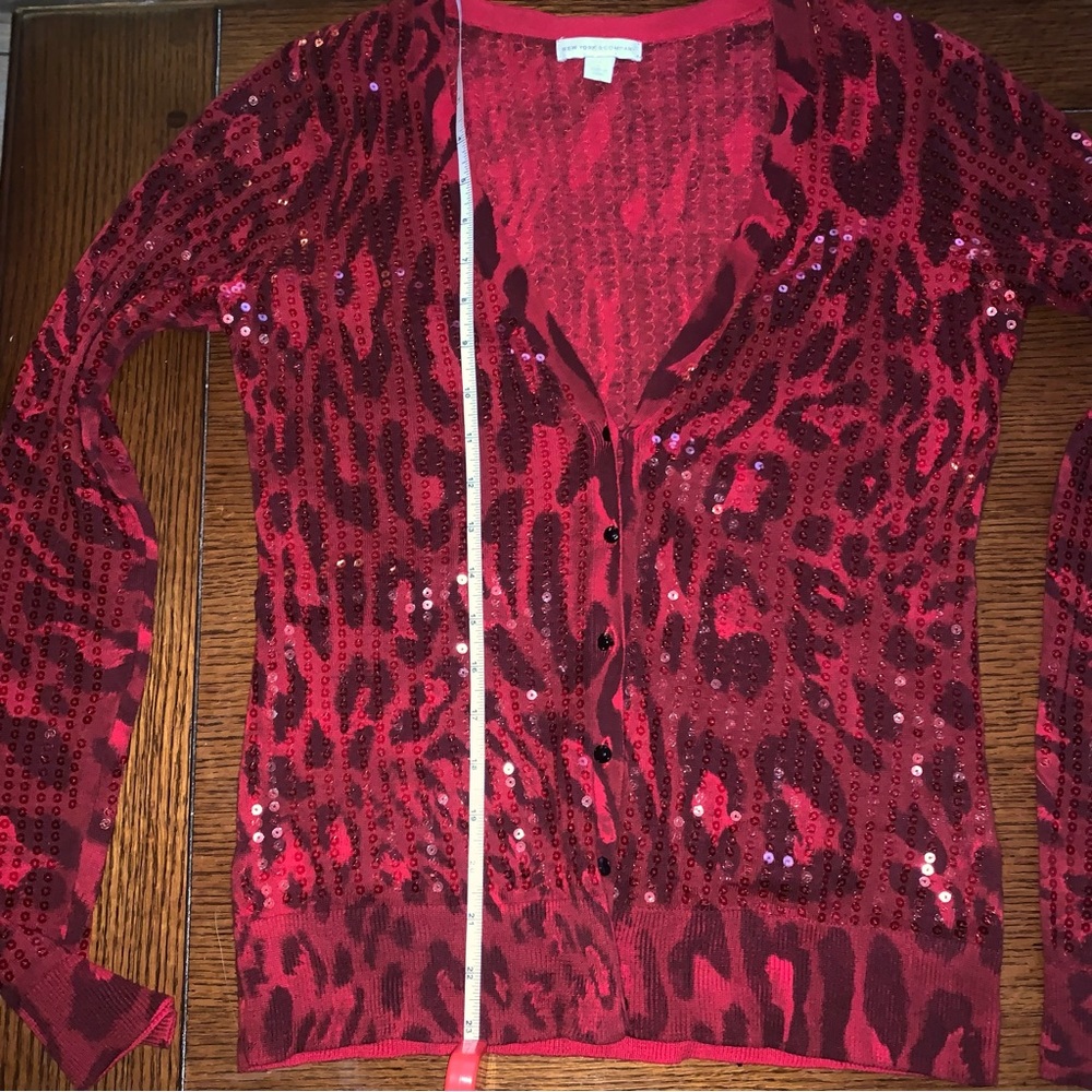 Get Noticed! In This 2 Pc Red Hot Sequence Red An… - image 7